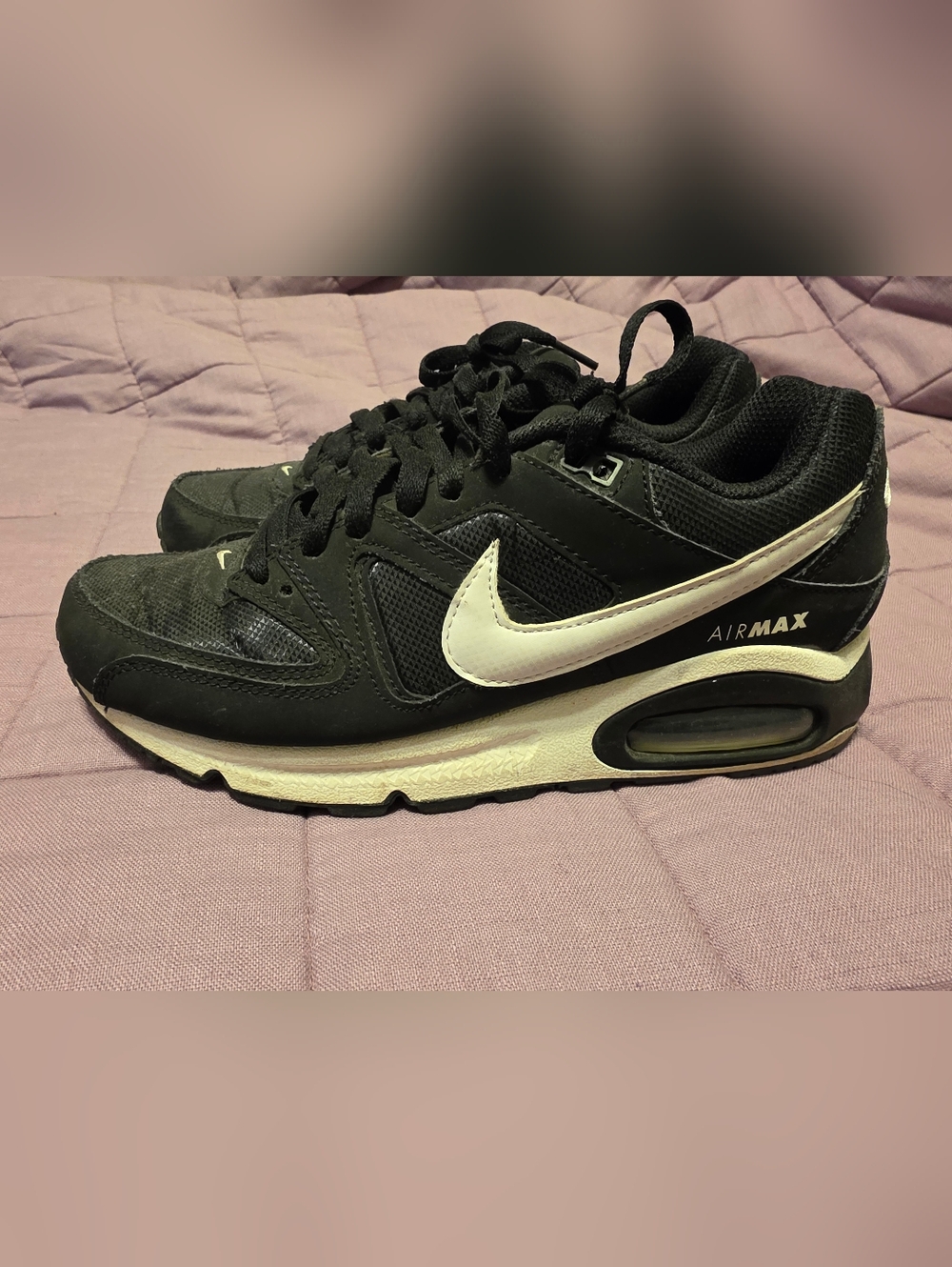 Nike Black & White Air Max Sneakers